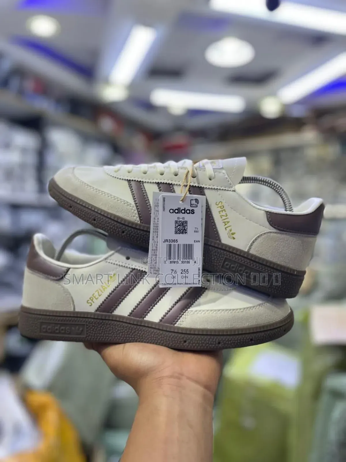 Adidas Spezial Sneakers