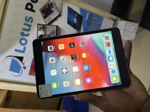 Apple iPad mini 3 16 GB Gray
