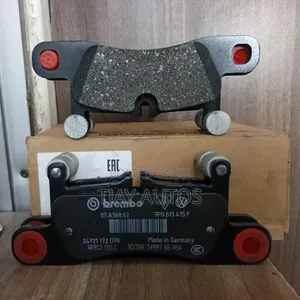 New Genuine Rear Brake Pad Set Volkswagen Touareg Porsche Cayenne