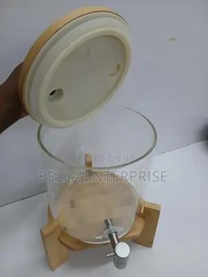 Juice/Beverage Dispenser With Stand
