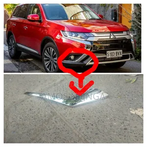 Outlander 2018 Foglights Lower Grill