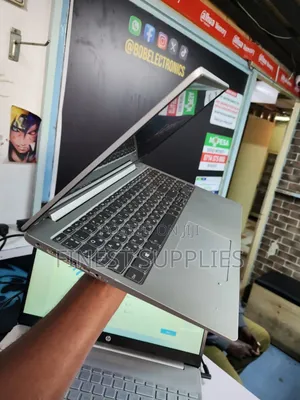 Laptop Lenovo Yoga 11e 4GB Intel Celeron HDD 128GB