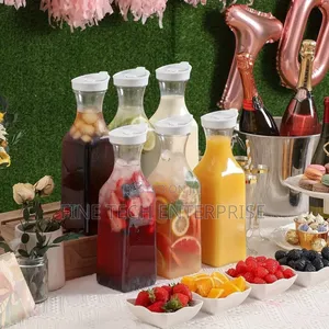 Juice Carafe 1.5 Liters With Lids