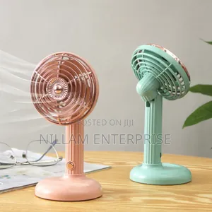 *Small Retro Handheld Desktop Rotatable Fan