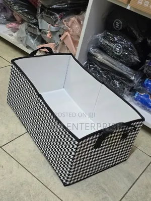 Collapsible Clothing Organizer*