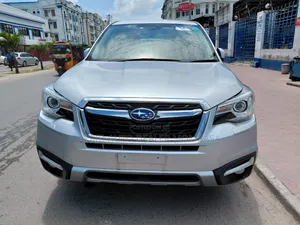 Subaru Forester 2018 Silver