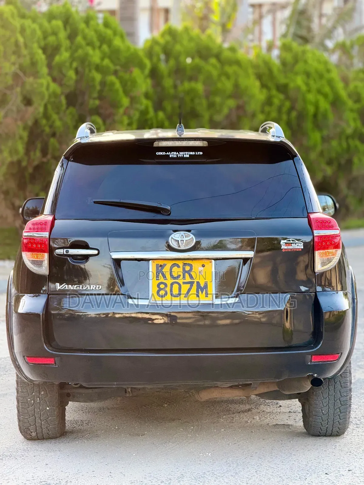 Toyota Vanguard 2012 Black