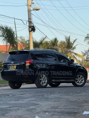 Toyota Vanguard 2012 Black