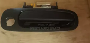 Outer Door Handles Ae 100/102/Saloon/G-Toring/L-Touring