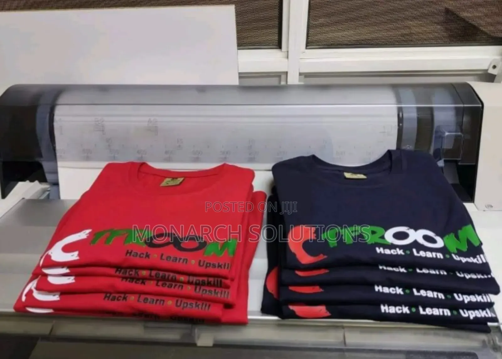 Tshirts Gold Print