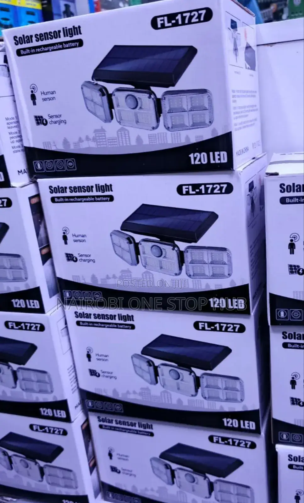 Bright Solar Motion Sensor Light With Adjustable Head