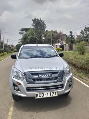 Isuzu D-MAX 2020 Silver