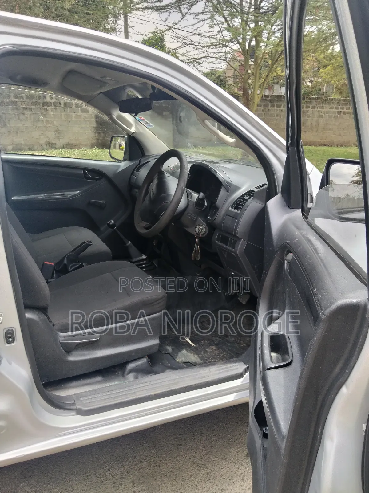 Isuzu D-MAX 2020 Silver