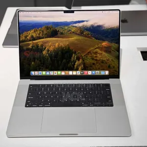 Laptop Apple MacBook Pro 2023 M3 18GB Apple M3 SSD 512GB