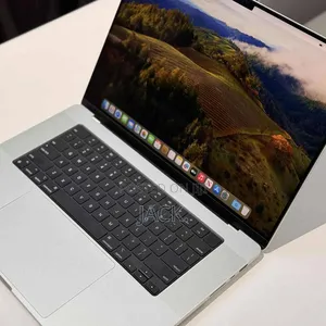 Laptop Apple MacBook Pro 2023 M3 18GB Apple M3 SSD 512GB