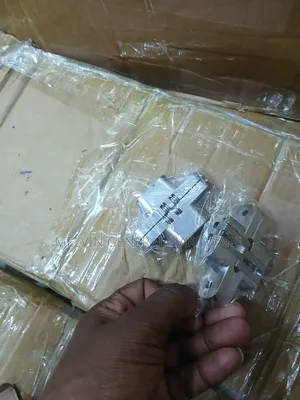 Concealed Hinges 3"