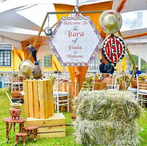 Ruracio Backdrop Decor Ideas