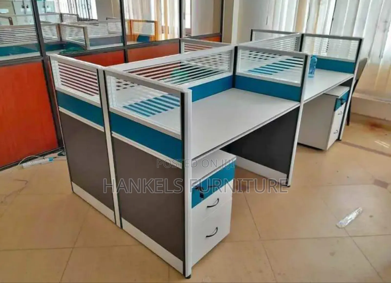 4 Seater Office Workstation