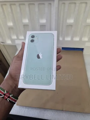 New Apple iPhone 11 128 GB Green