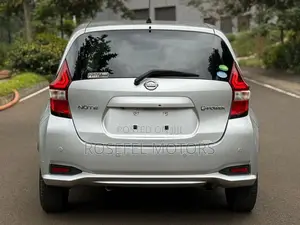 Nissan Note 2018 Silver