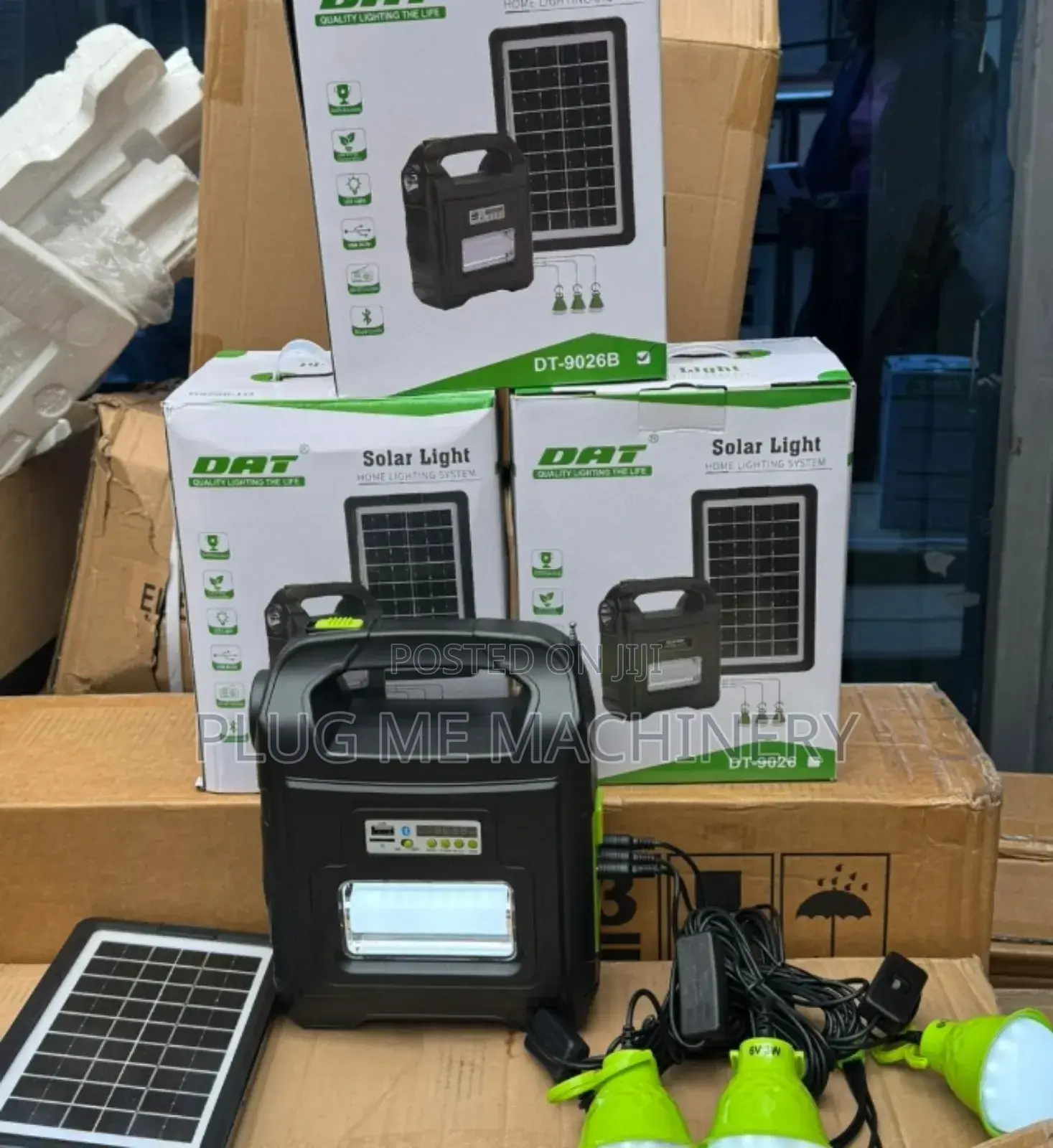*Dat Solar Light This Is the Only Solar Light With Fm Mode