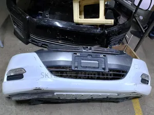 Honda Insight Front Bumper