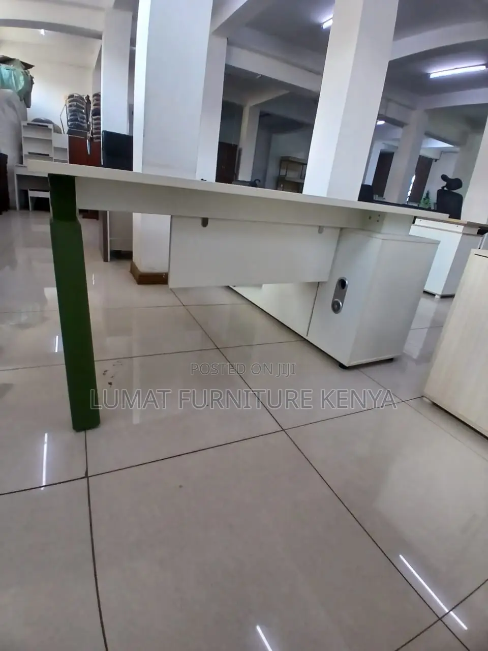 Office Desk – Elegant Functional