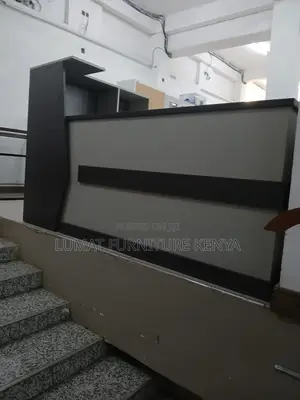 Reception Desk – Stylish, Functional Welcoming