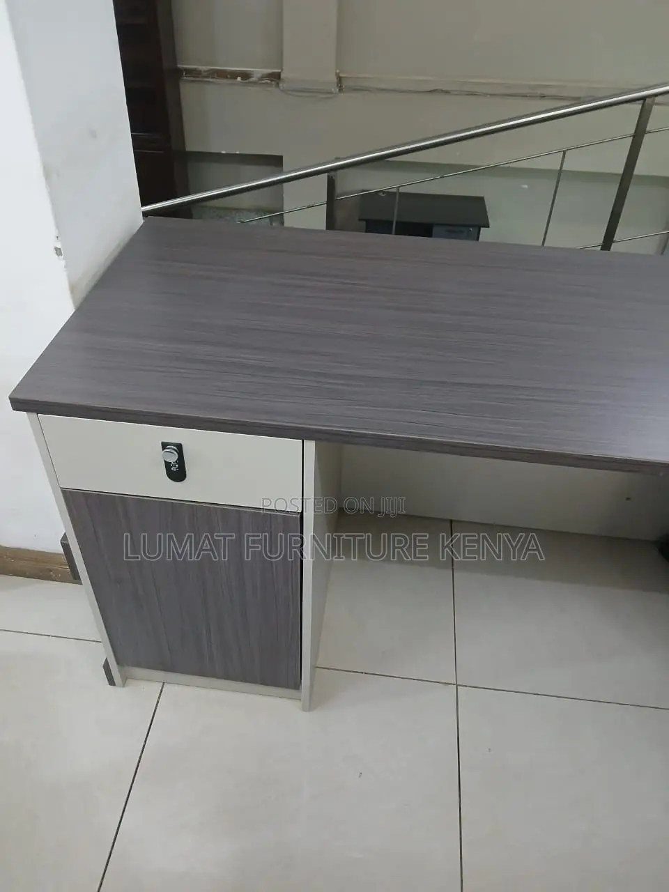 Reception Desk – Stylish, Functional Welcoming