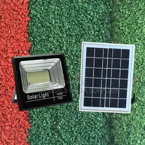 Reliable 100 Watts Solar Flood Light Rustproof Ideal for Outdoor Use