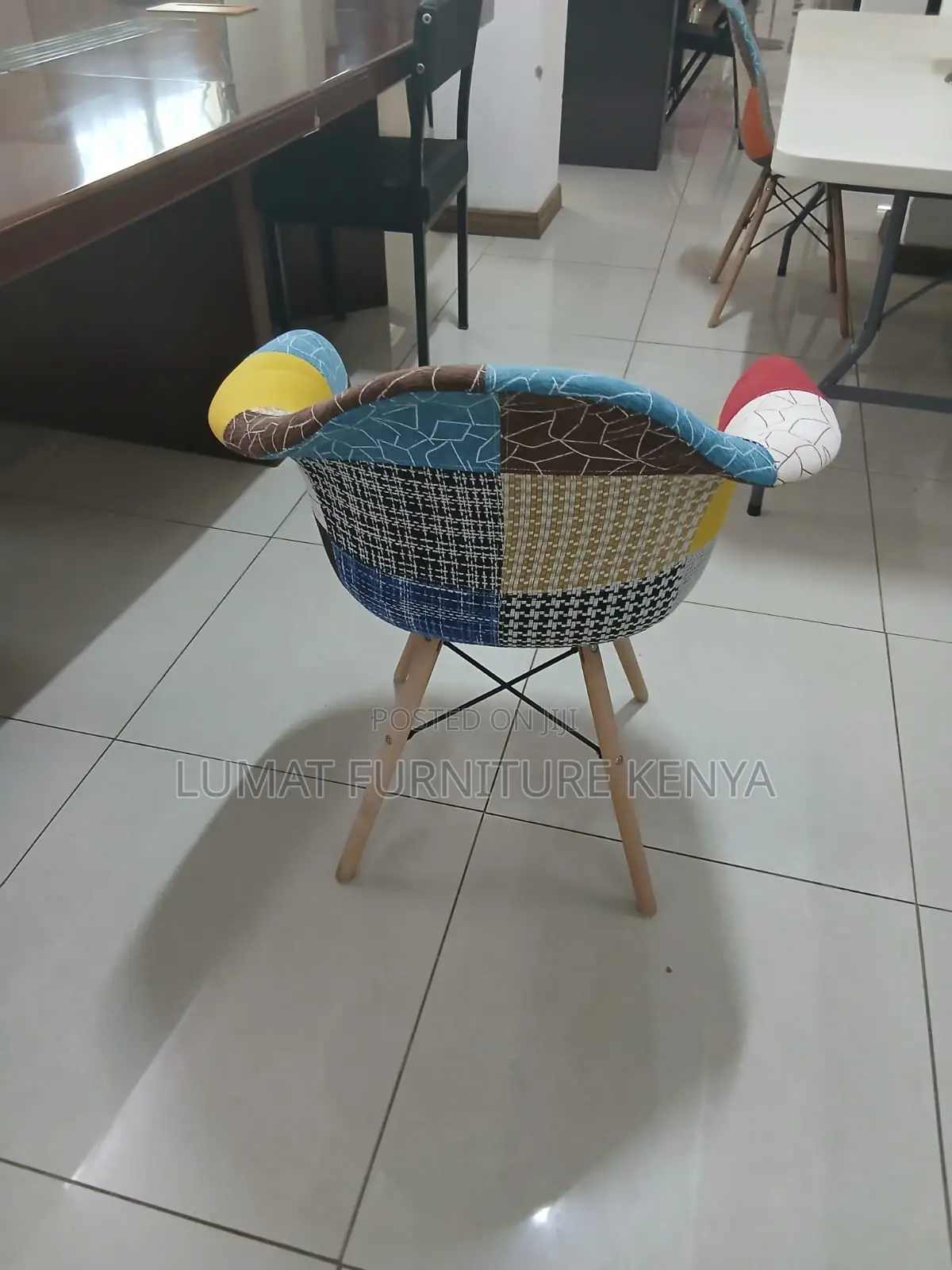 Eames Multicolored Dinning Chair