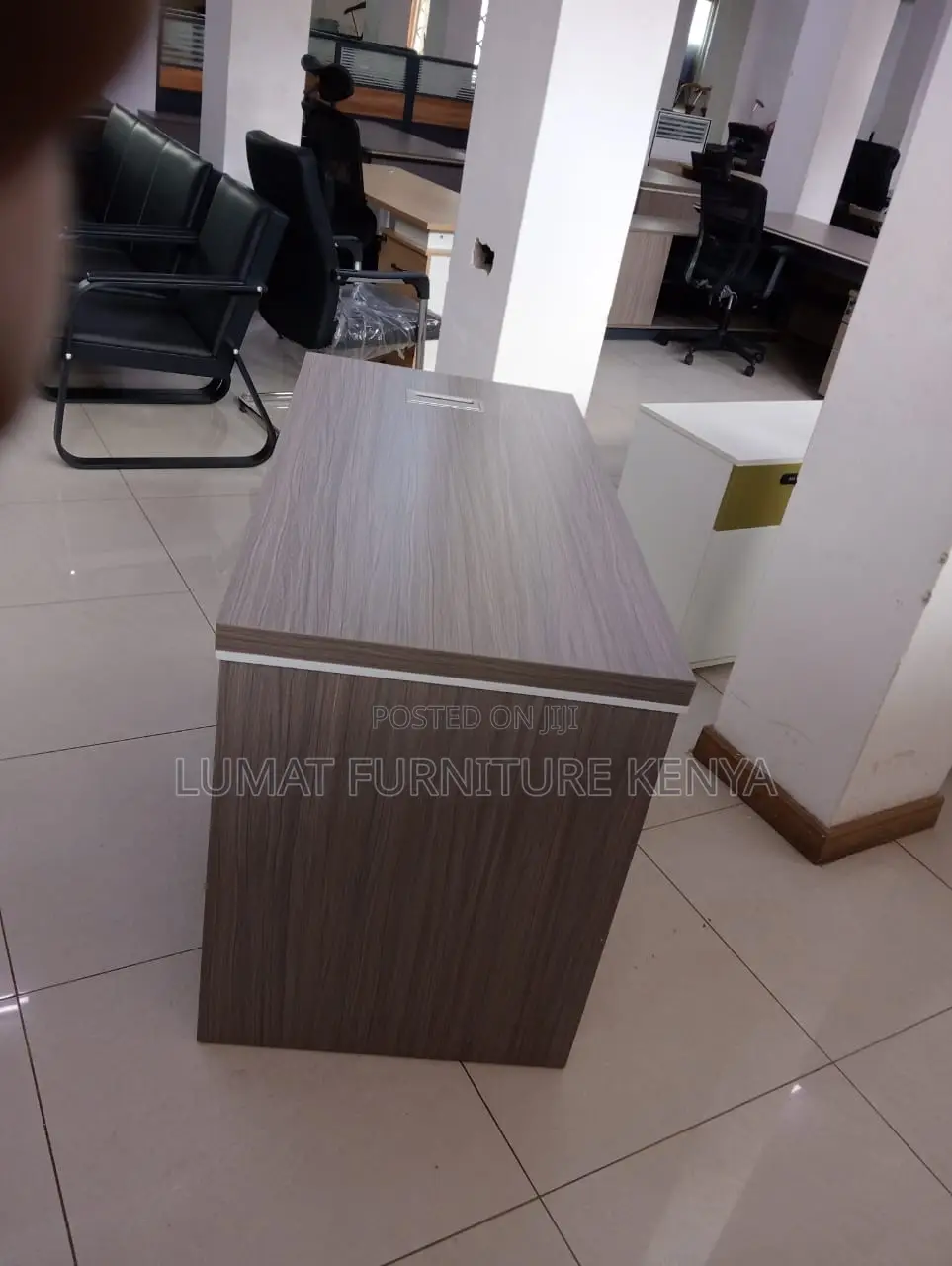 Executive Desk With Side Drawers