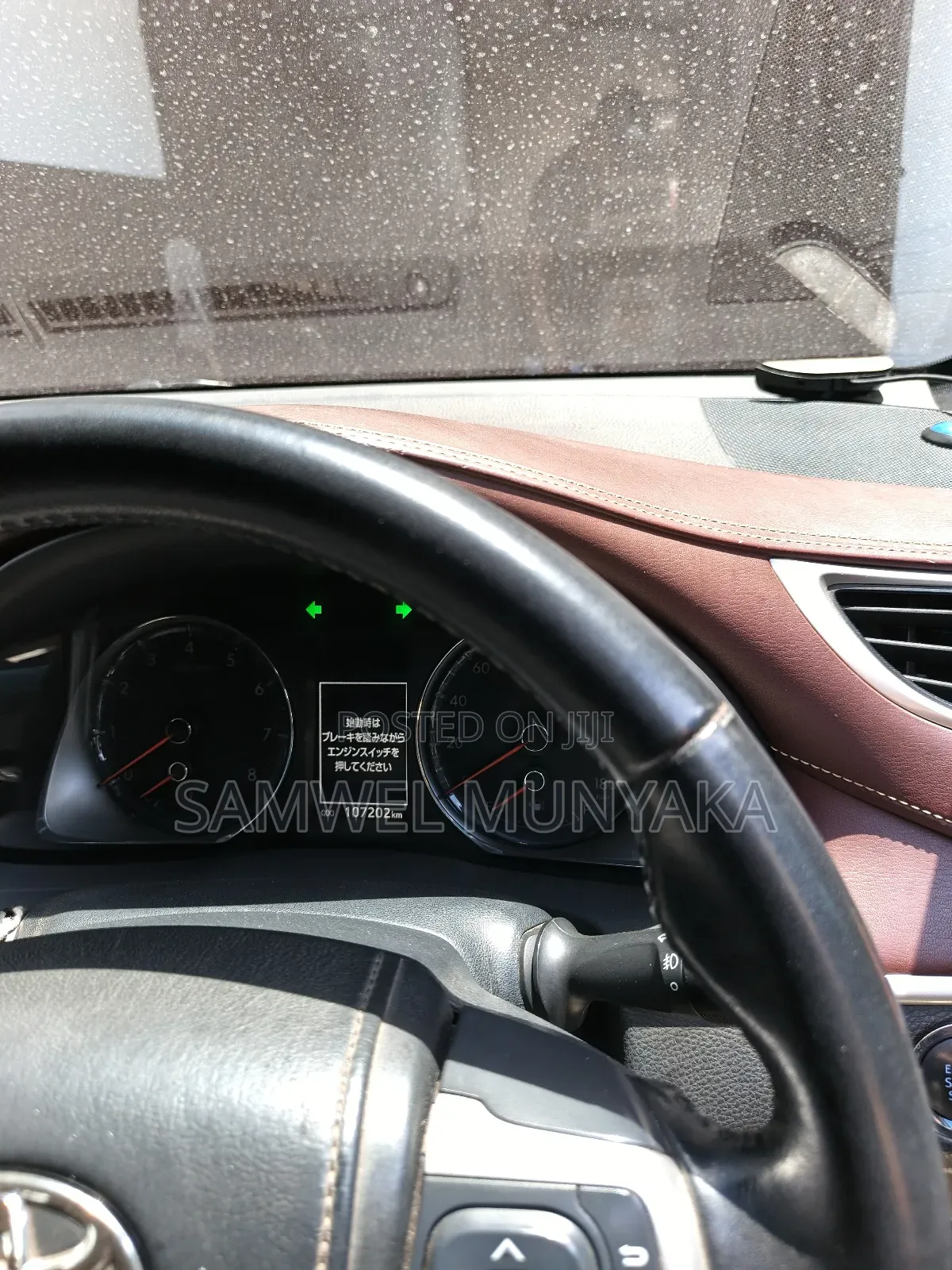 Toyota Harrier 2.0 2015 Black