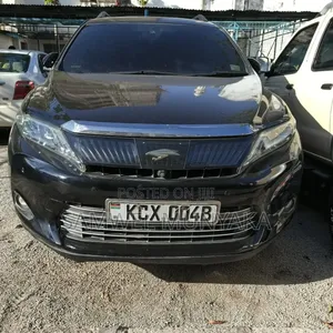 Toyota Harrier 2.0 2015 Black