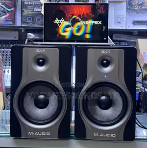 Bx8 Carbon Studio Monitors for Music Production and Mixing.
