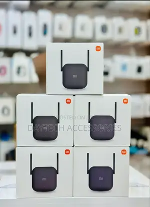 The Xiaomi Mi Wi-Fi Range Extender Pro.