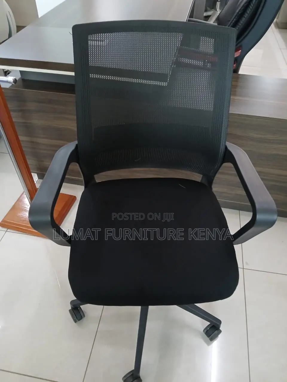 Administrative Desk Chair