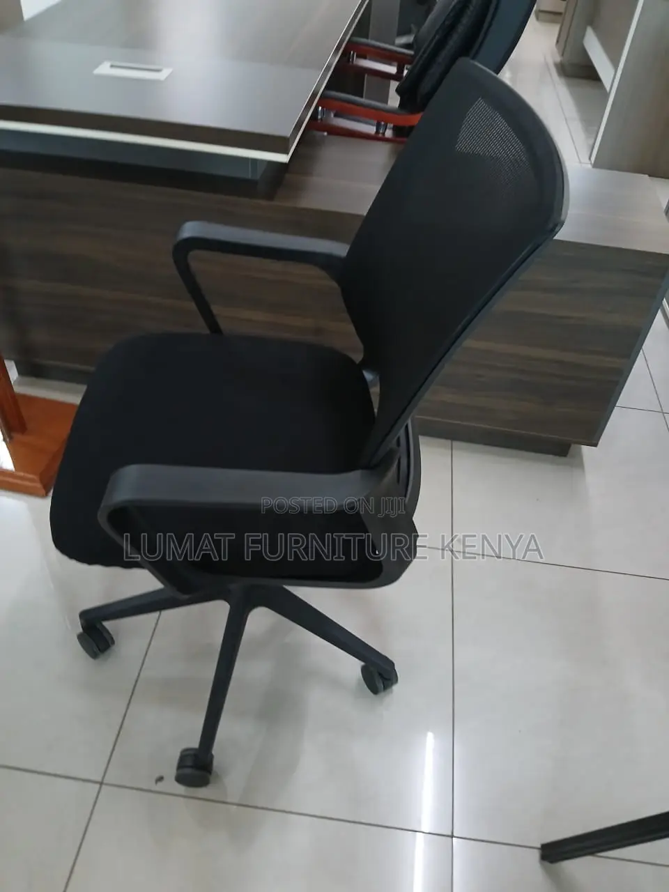 Administrative Desk Chair