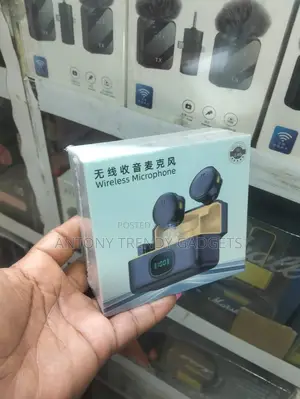 Dual Wireless Lavalier Microphone With Led Charging Case