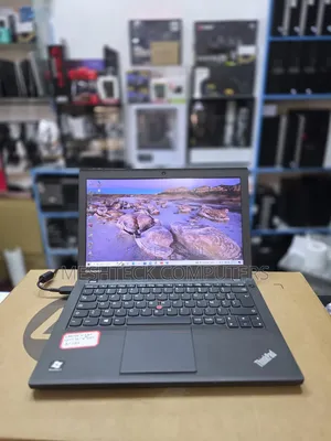 Laptop Lenovo ThinkPad X240 8GB Intel Core I5 SSD 256GB