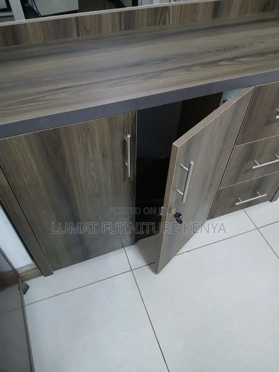 2-Door Office Console