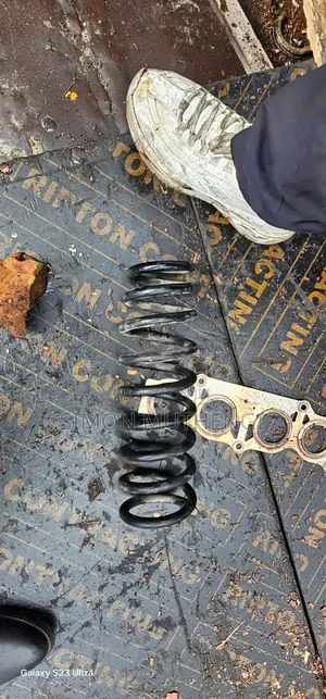 Toyota Sienta Coil Rear