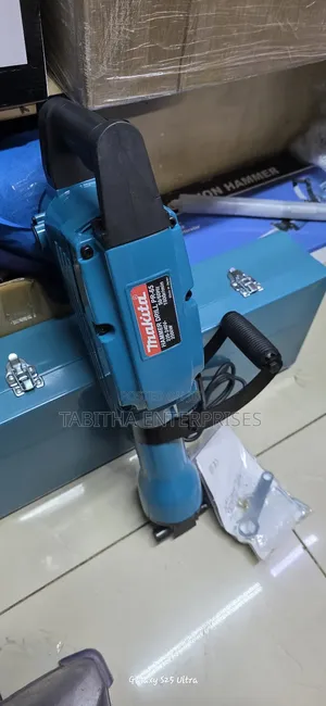 Makita Demolition  Hammer Drill/