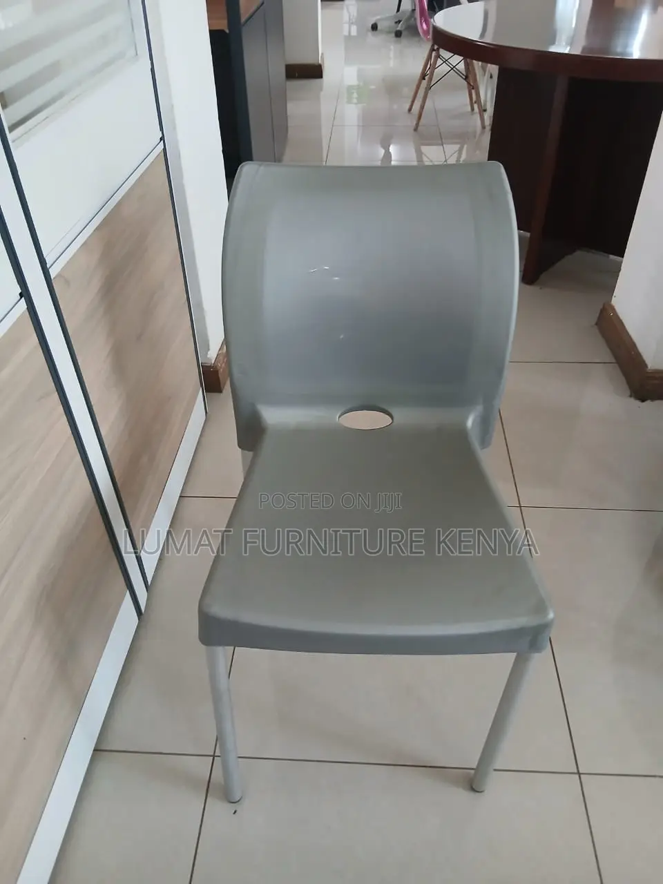 Stackable Home/Office Plastic Chair