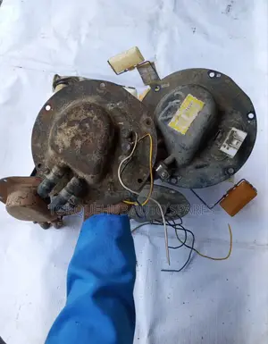 Nissan Hardbody Fuel Pump