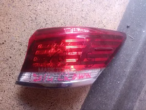 Toyota Crown Royal Saloon 2014 Backlight 