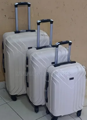 Zipper Closure Frame -3 in 1 Fibre Luxurious Travel Suitcase