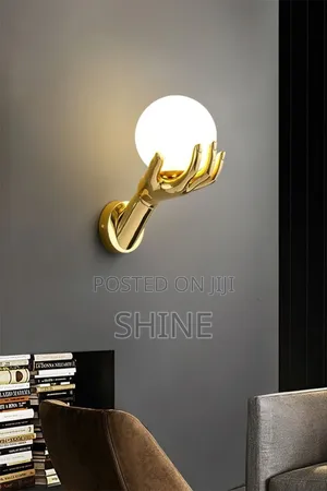 Hand Wall Light