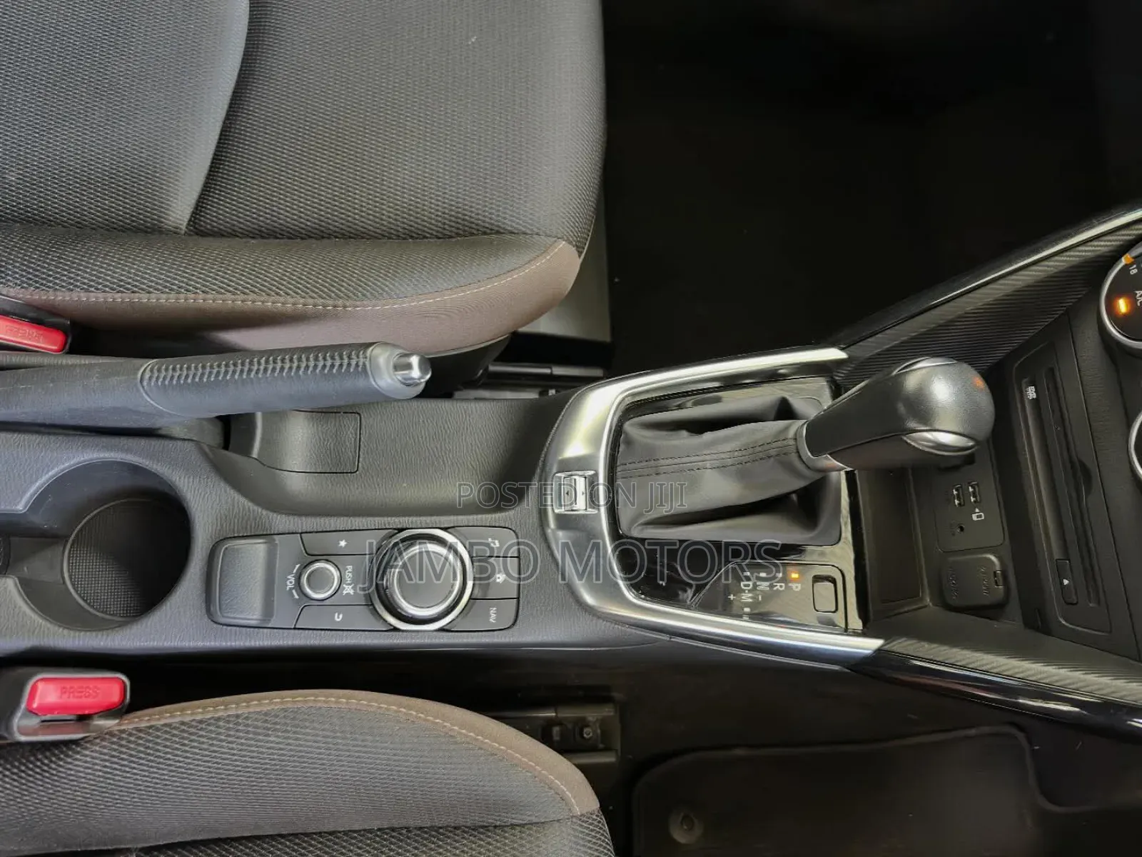Mazda 2 2019 Gray