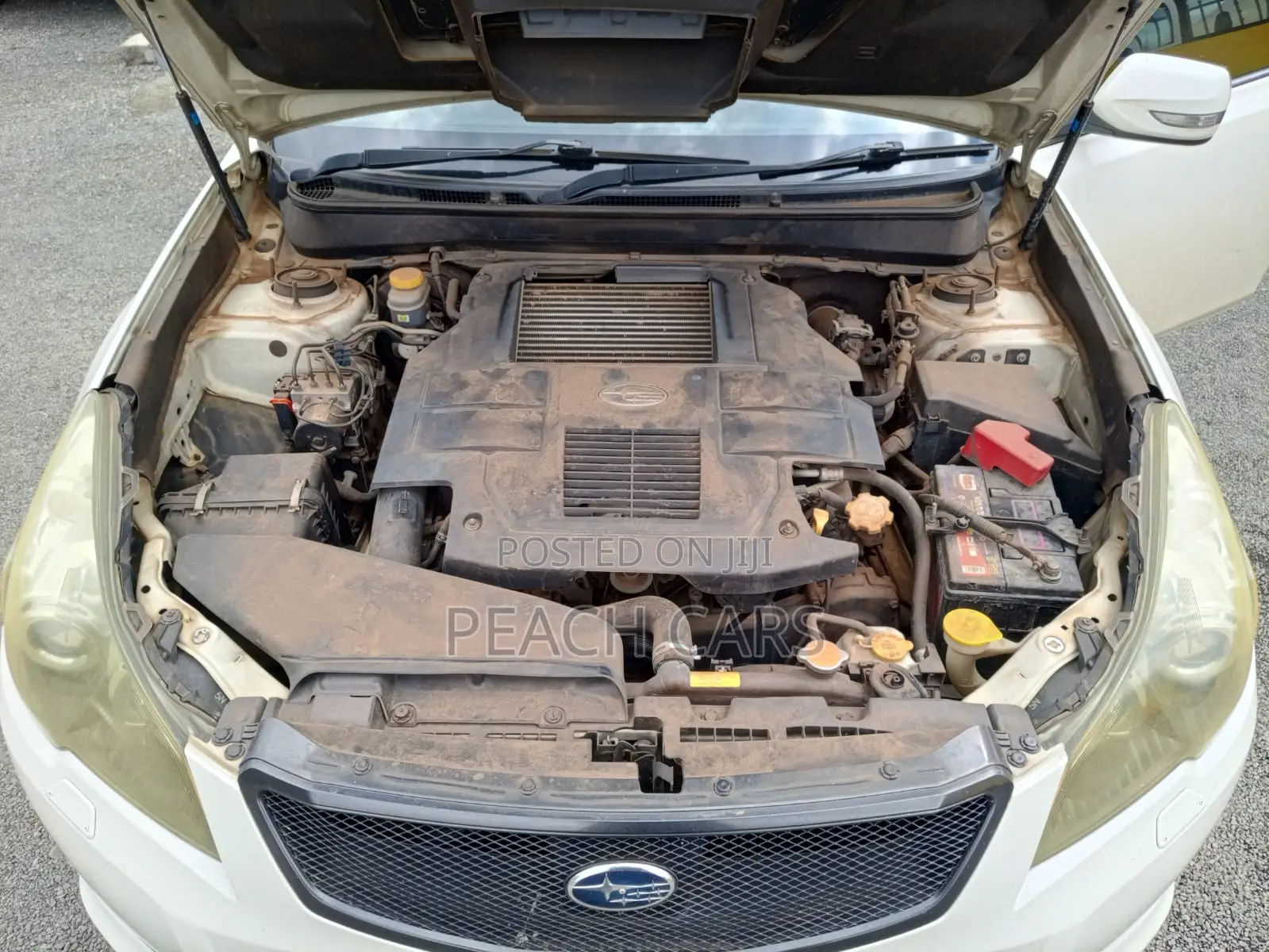 Subaru Legacy 2.5 2009 White